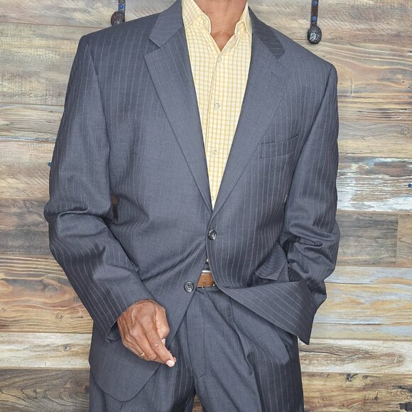 Ralph Lauren 100% Wool Gray Striped Made in Canada Suit 46R X 38W - Picture 1 of 13